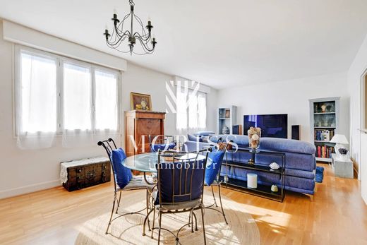 ﺷﻘﺔ ﻓﻲ Saint-Mandé, Val-de-Marne