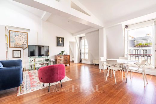 아파트 / Temple, Rambuteau – Francs Bourgeois, Réaumur, Paris