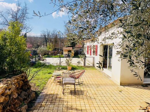 Luxury home in Nans-les-Pins, Var