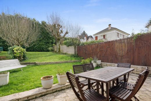Luxury home in Vaucresson, Hauts-de-Seine
