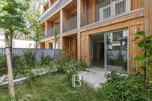 Luxury home in Motte-Picquet, Commerce, Necker, Paris
