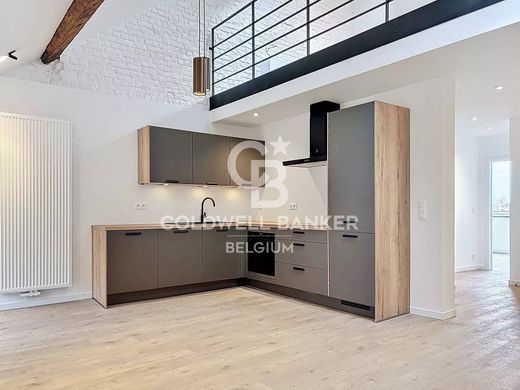 Appartement in Brussel (Elsene), Brussel