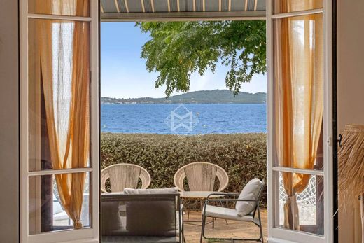 Вилла, Carqueiranne, Var