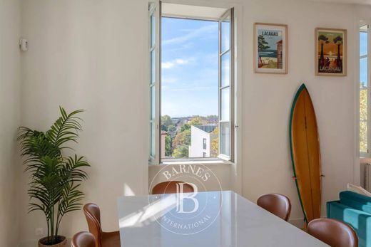 Apartment / Etagenwohnung in Lyon, Rhône