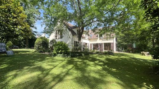 Maison de luxe à Samois-sur-Seine, Seine-et-Marne