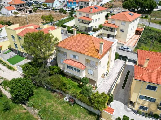 Luxury home in Póvoa de Santa Iria e Forte da Casa, Vila Franca de Xira