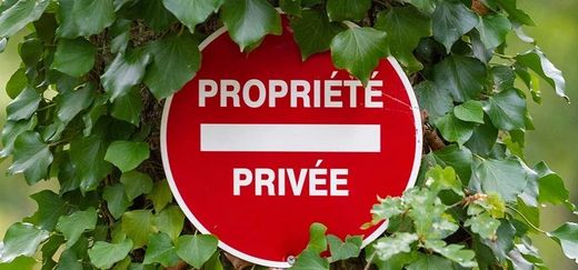 Apartment / Etagenwohnung in Aurillac, Cantal