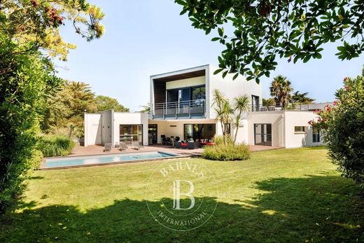 منزل ﻓﻲ Anglet, Pyrénées-Atlantiques