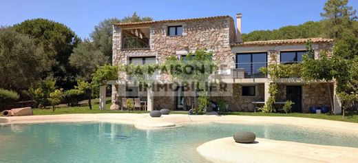 Luxe woning in Porto-Vecchio, South Corsica