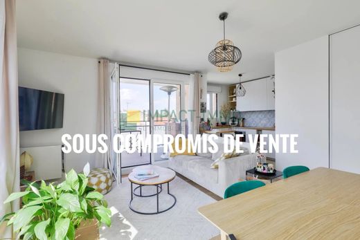 ﺷﻘﺔ ﻓﻲ Colombes, Hauts-de-Seine
