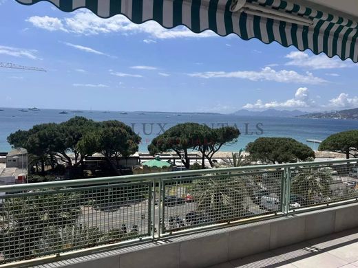 Daire Juan-les-Pins, Alpes-Maritimes