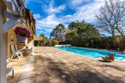 La Teste-de-Buch, Girondeの高級住宅