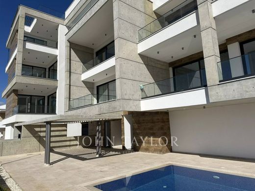 Apartment in Ágios Athanásios, Limassol District