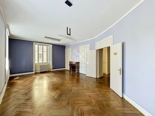 Biuro w Lyon, Rhône