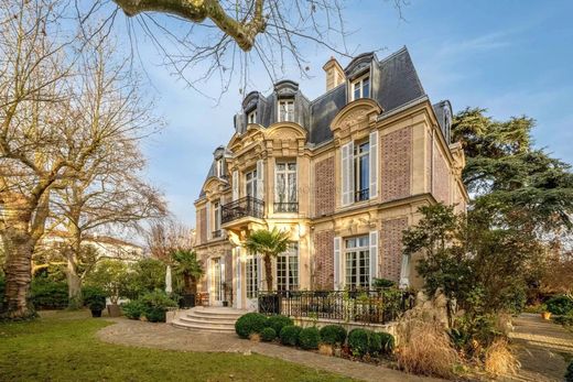 Apartament w Croissy-sur-Seine, Yvelines