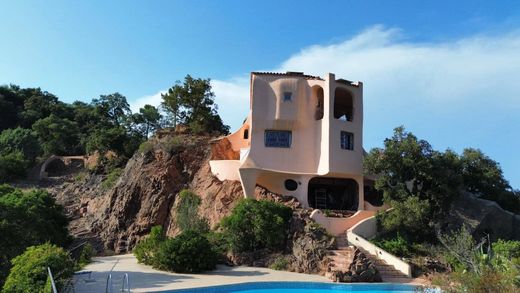 Maison de luxe à Mandelieu-la-Napoule, Alpes-Maritimes