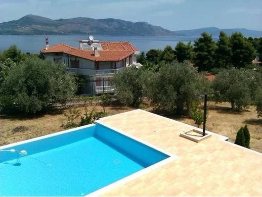 Villa in Kaména Voúrla, Fthiotis