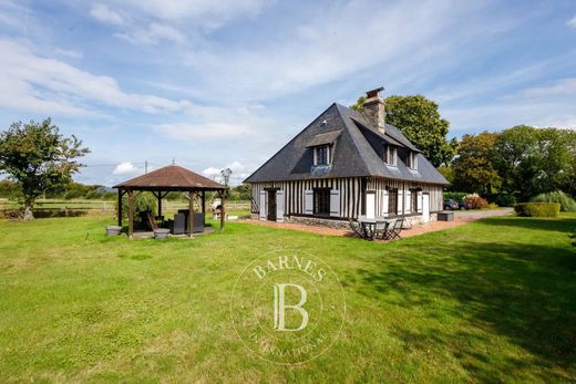 Элитный дом, Saint-Gatien-des-Bois, Calvados