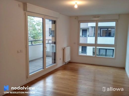 Apartment in Montreuil, Seine-Saint-Denis