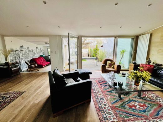 Maison de luxe à Le Bouscat, Gironde