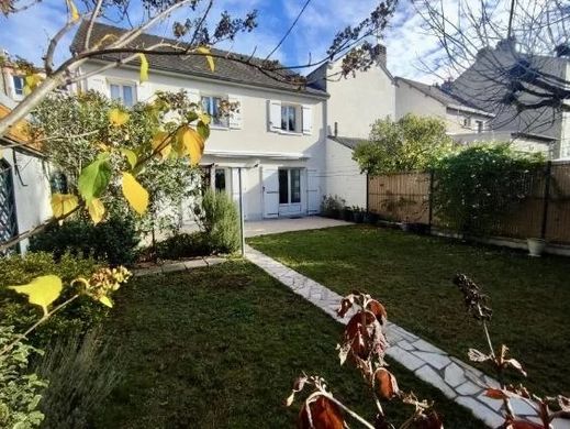 Luxury home in Tours, Indre and Loire