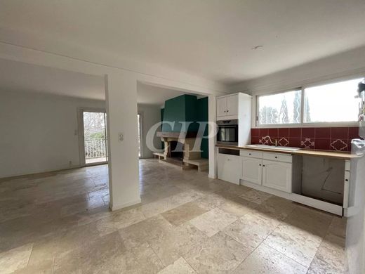 Piso / Apartamento en Aix-en-Provence, Bocas del Ródano