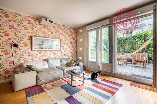 Appartement à Canal Saint Martin, Château d’Eau, Porte Saint-Denis, Paris