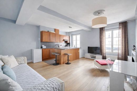 Apartment / Etagenwohnung in Monceau, Courcelles, Ternes, Paris