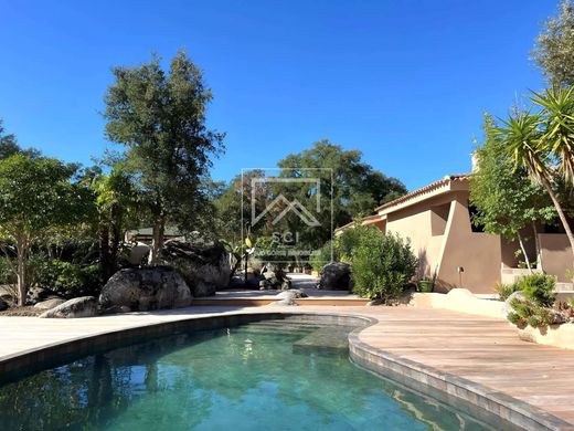 Villa à Porto-Vecchio, Corse-du-Sud
