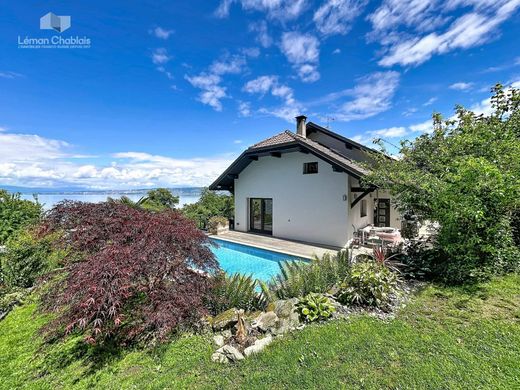 Maison de luxe à Évian-les-Bains, Haute-Savoie