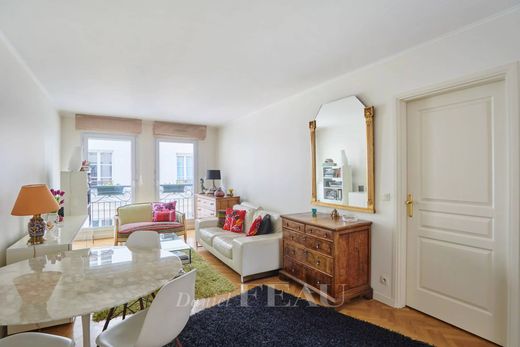 Apartment / Etagenwohnung in Monceau, Courcelles, Ternes, Paris