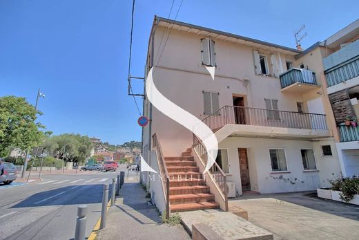 Kamienica w Vallauris, Alpes-Maritimes