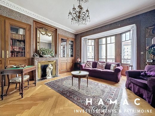 Apartment in Lyon, Rhône