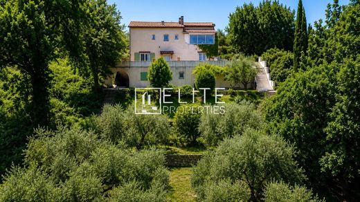 Villa in La Roquette-sur-Siagne, Alpes-Maritimes