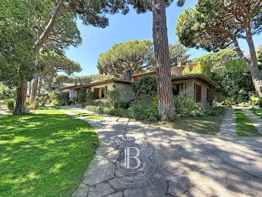 Luxury home in Premià de Dalt, Province of Barcelona