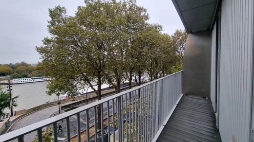 아파트 / Sorbonne, Jardin des Plantes, Saint-Victor, Paris