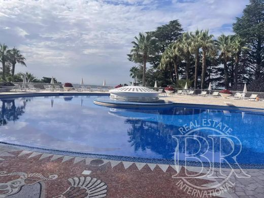 Apartment in Cannes, Alpes-Maritimes