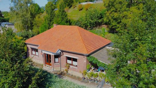 Luxe woning in Bassenge, Luik