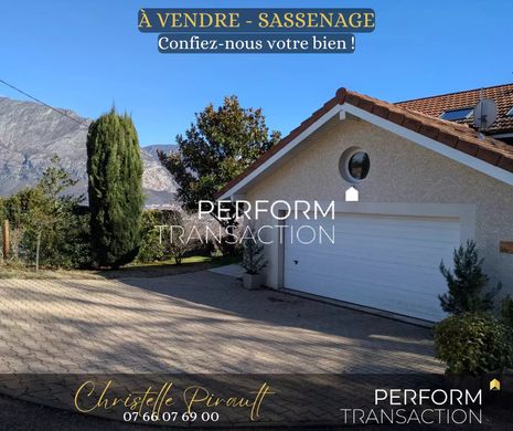 豪宅  Sassenage, Isère