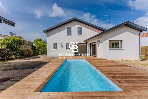 Luxury home in Gujan-Mestras, Gironde