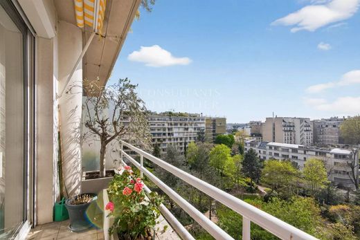 Apartament w La Muette, Auteuil, Porte Dauphine, Paris