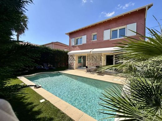 Villa in Antibes, Alpes-Maritimes