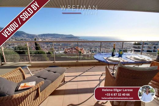 Apartment / Etagenwohnung in Nizza, Alpes-Maritimes