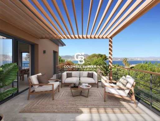 Villa en Hyerès, Var