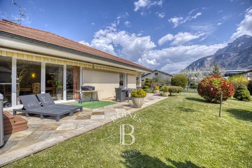 Luxury home in Saint-Pierre-en-Faucigny, Haute-Savoie