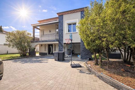 Casa di lusso a Montélimar, Drôme