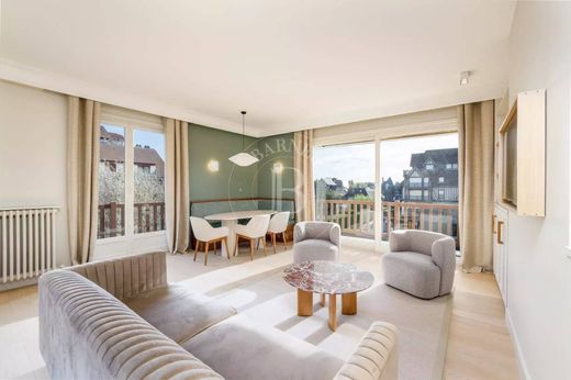 Apartment / Etagenwohnung in Deauville, Calvados