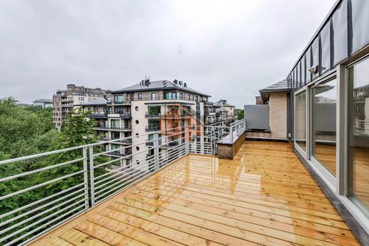 Penthouse in Woluwe-Saint-Lambert/Sint-Lambrechts-Woluwe, Region Brüssel-Hauptstadt