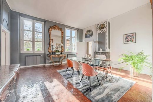 Apartment / Etagenwohnung in Aix-en-Provence, Bouches-du-Rhône