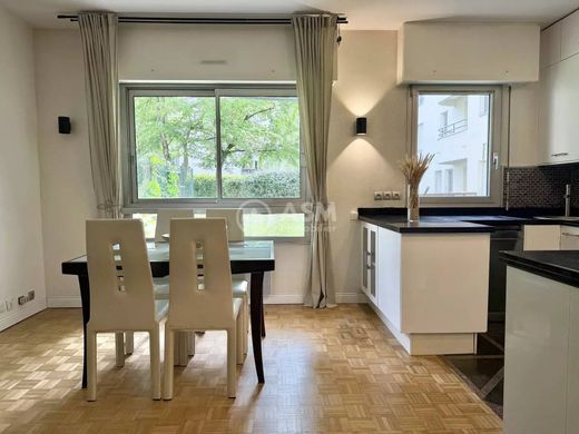 Piso / Apartamento en Courbevoie, Altos de Sena